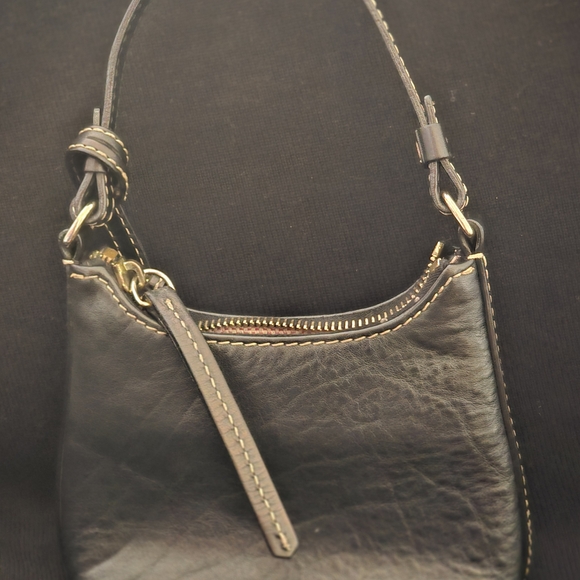 Dooney & Bourke Black Leather Shoulder Bag - Picture 2 of 6